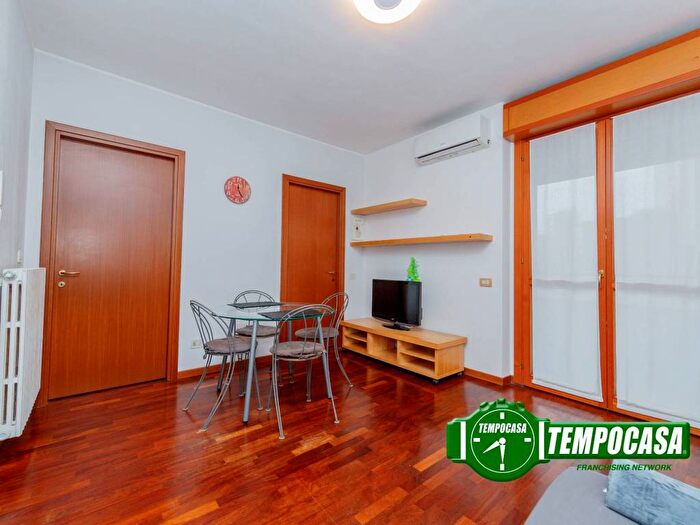 Appartamento bilocale in affitto in Via Barnaba Oriani, Certosa, Milano