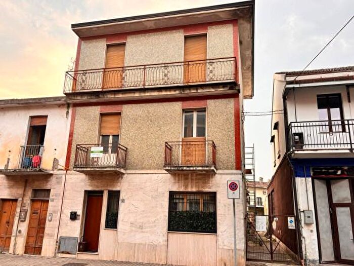 Appartamento trilocale in vendita in Via Roma, Lodi Vecchio