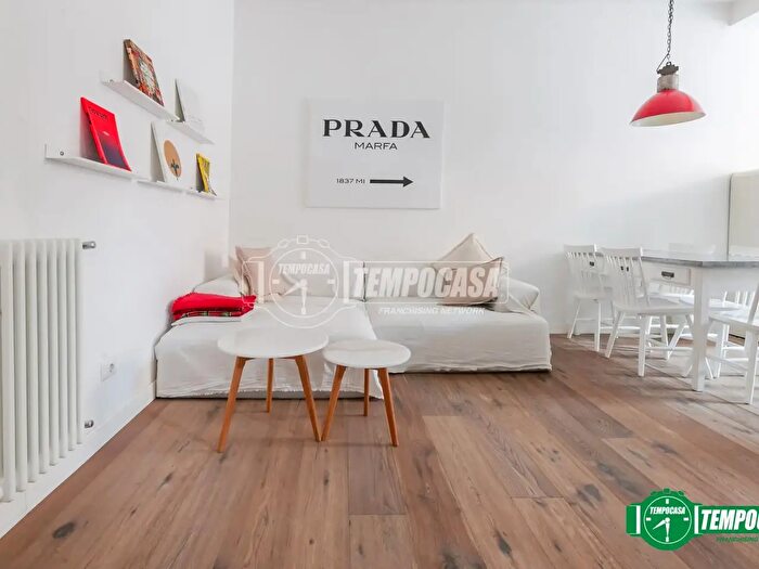 Appartamento trilocale in affitto in Via Cesare da Sesto, Milano