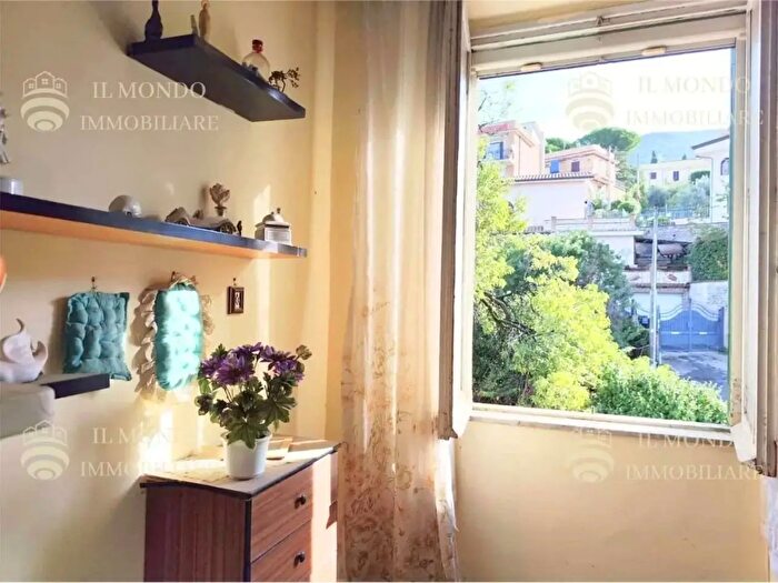 Appartamento trilocale in vendita in Viale Rieti Snc, Palombara Sabina