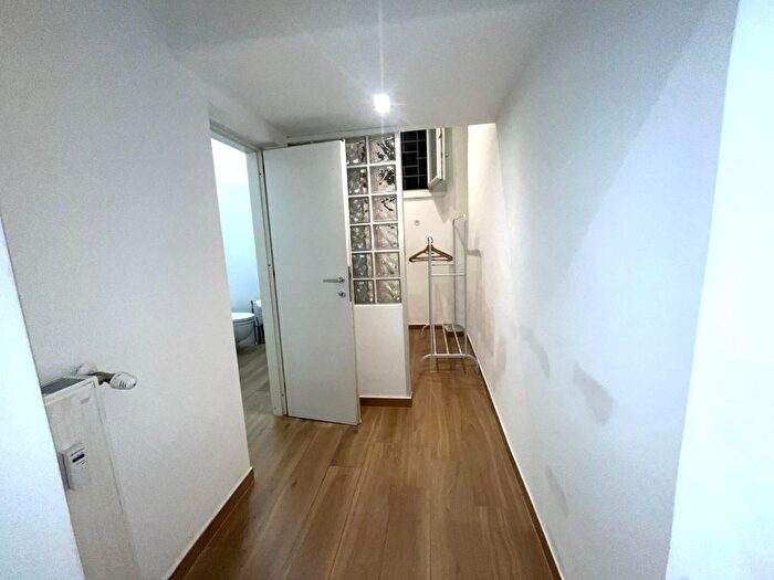 Appartamento bilocale in vendita in Via Marziale, Roma