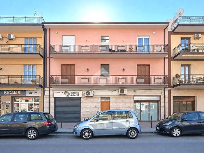Appartamento con 5 locali in vendita in Via della Regione, San Giovanni La Punta
