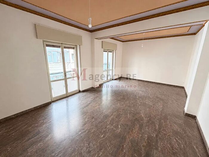 Appartamento con 5 locali in vendita in Via Santa Lucia al Parco, Reggio Calabria