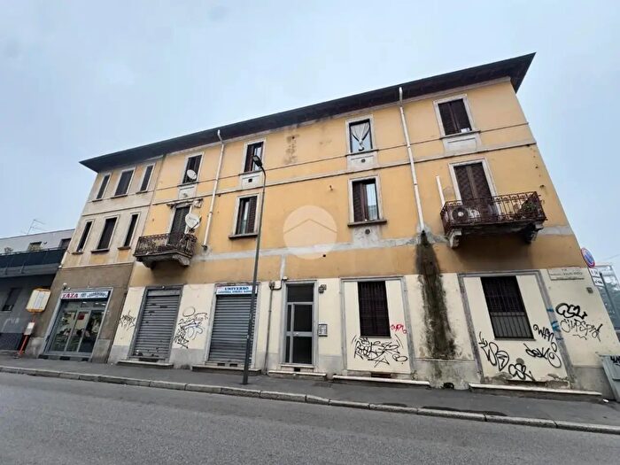 Appartamento bilocale in vendita in Via Francesco Rismondo, Milano