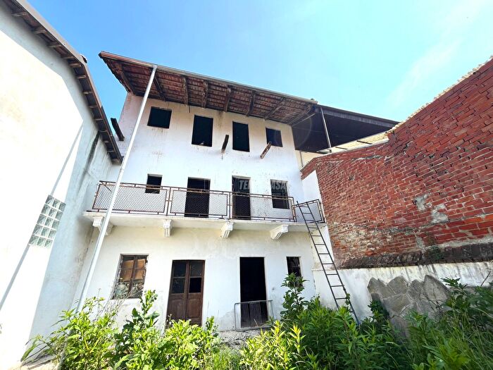 Casa quadrilocale in vendita in Via Camillo Benso Conte di Cavour, Barone Canavese