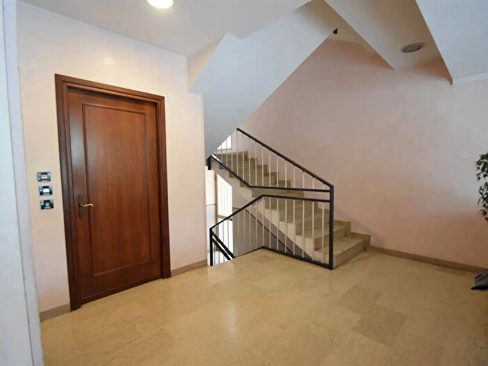 Appartamento trilocale in vendita in Piacenza