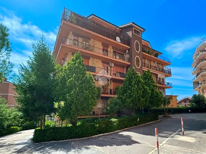 Appartamento trilocale in vendita in Via Generale Carlo Spatocco, Chieti