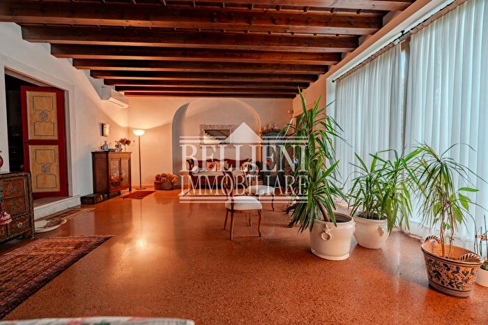 Casa con 5 locali in vendita in Via Orobica, Camisano Vicentino