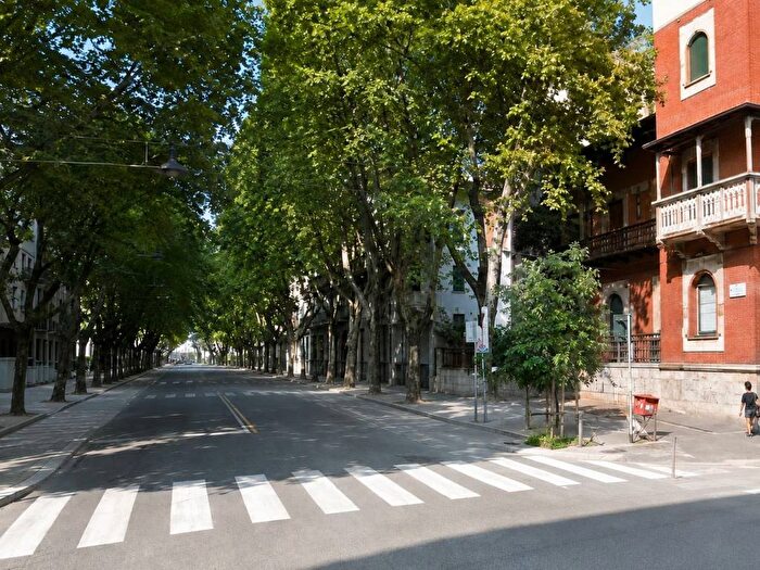 Appartamento con 6 locali in affitto in Via Mario Pagano, Pagano, Milano