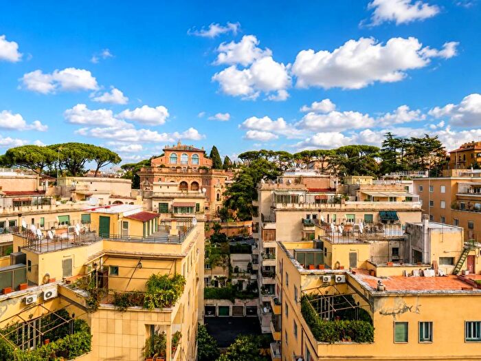 Appartamento trilocale in affitto in Via Domenico Chelini, Euclide, Roma