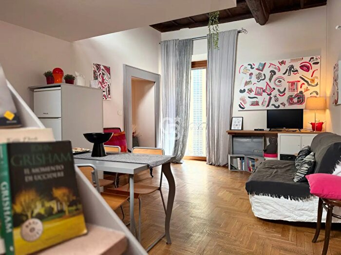 Appartamento bilocale in vendita in Via del Pavone, Viterbo