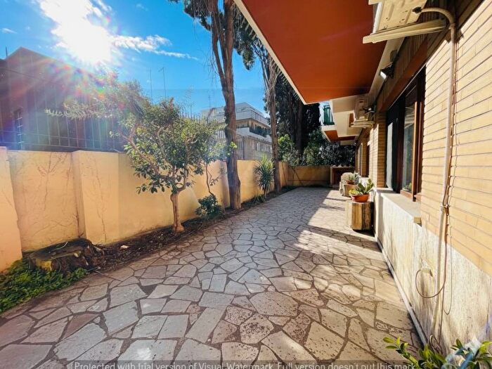 Appartamento con 5 locali in affitto in Via Gradoli, Tomba di Nerone, Roma