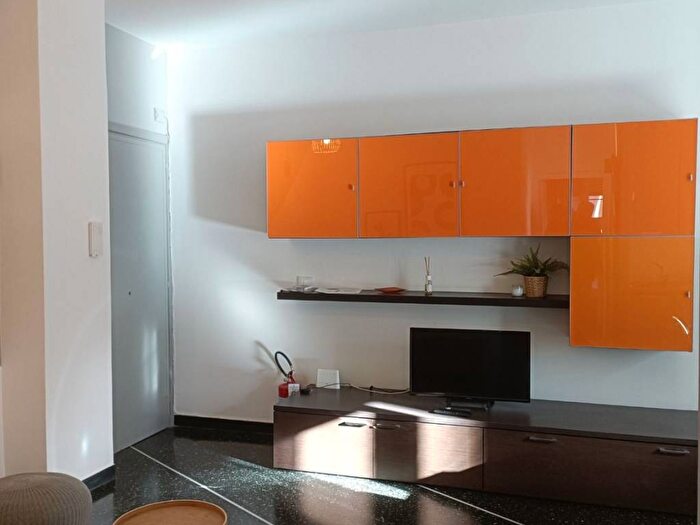 Appartamento bilocale in affitto in Via Sauli, Centro, Sori