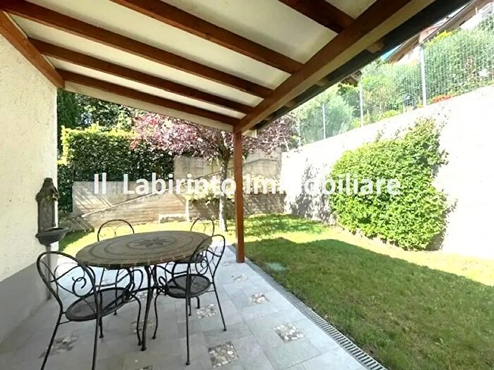 Casa con 7 locali in vendita in Giovanni Pascoli, Modigliana