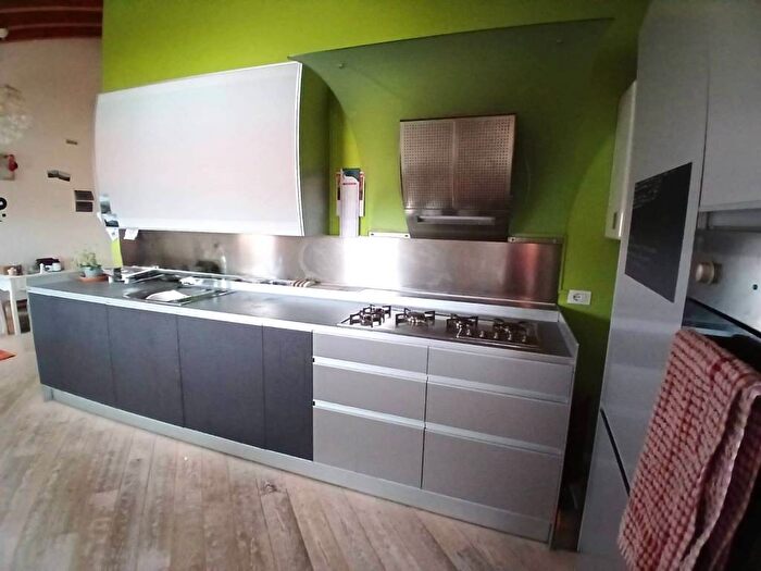 Appartamento trilocale in affitto in Via Martiri Di Marzabotto, Asseggiano, Venezia
