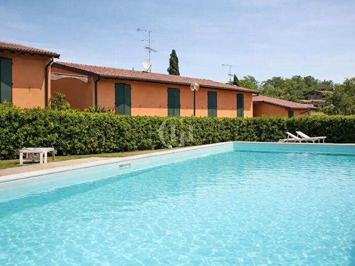 Appartamento trilocale in vendita in Via Gonzaga, Peschiera Del Garda