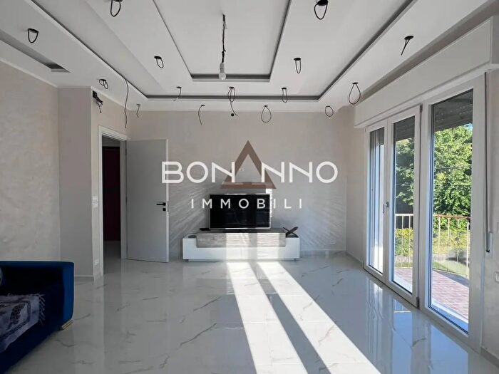 Appartamento con 5 locali in vendita in Via Aldo Moro, Loreggia