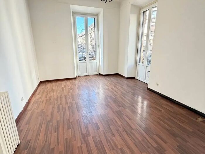 Appartamento trilocale in affitto in Via Vitruvio, Milano