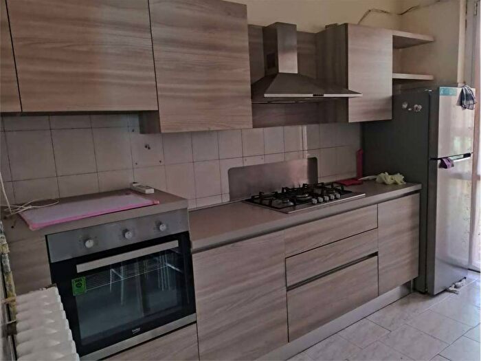 Appartamento trilocale in affitto in Val trompia, Roserio, Milano