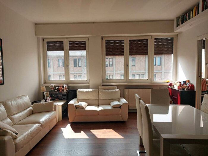 Appartamento trilocale in affitto in Via Giovanni Berchet, Scrovegni, Padova