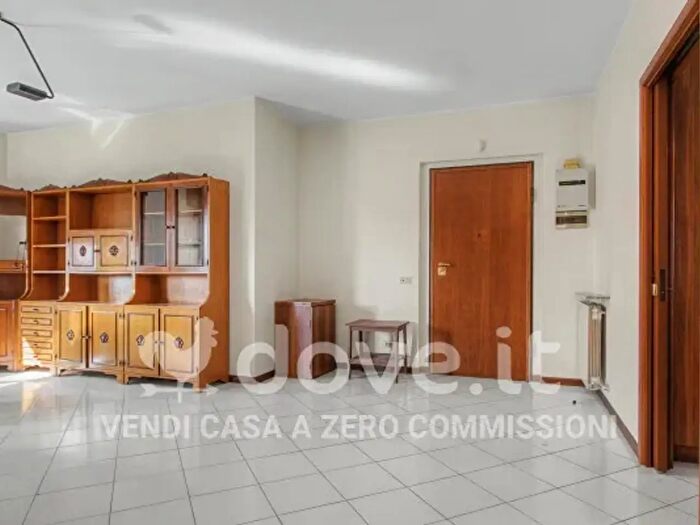 Appartamento quadrilocale in vendita in Via Papa Giovanni XXIII, Osio Sopra