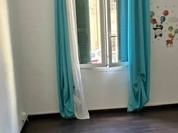 Appartamento trilocale in affitto in Via Sospello, Ventimiglia
