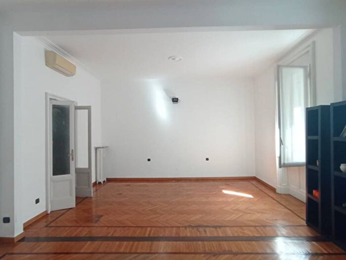 Appartamento quadrilocale in affitto in Via Antonio Fogazzaro, Montenero, Milano