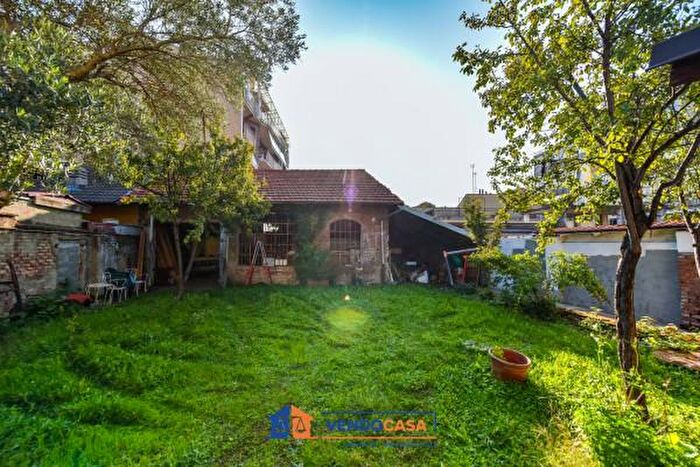 Appartamento trilocale in vendita in Via Filippo Juvarra, Venaria Reale