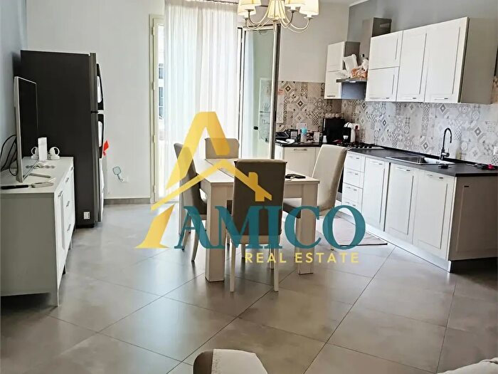 Appartamento con 5 locali in vendita in Via Consolare B, Santa Flavia