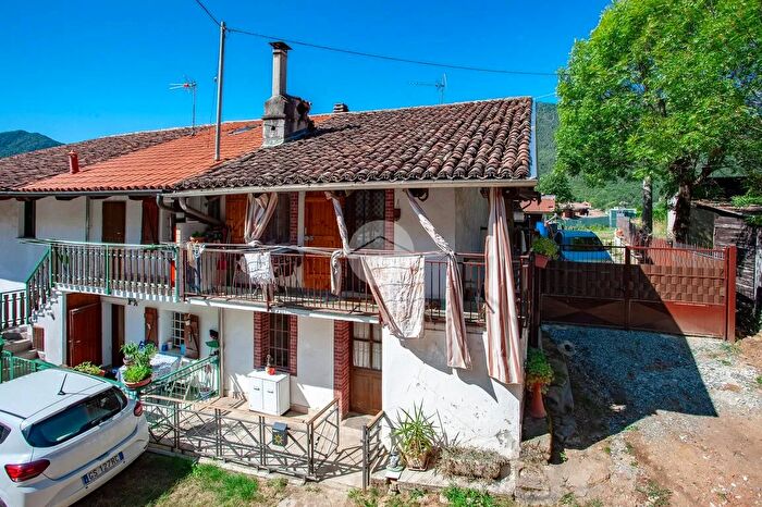 Casa quadrilocale in vendita in Via Ritano, Val Della Torre