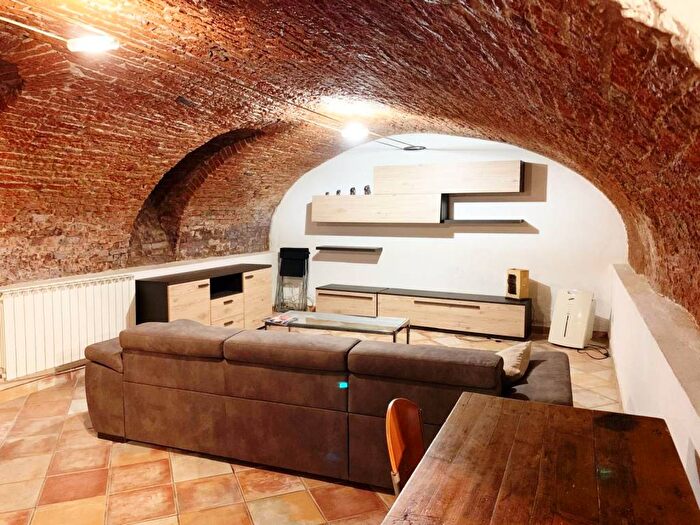 Appartamento bilocale in affitto in Via San Michele, Centro, Vercelli