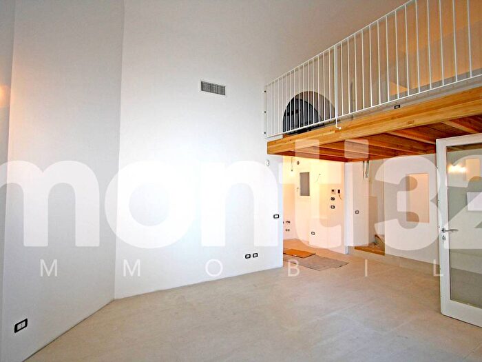 Appartamento bilocale in affitto in Via Giacomo Leopardi, Vincenzo Monti, Milano