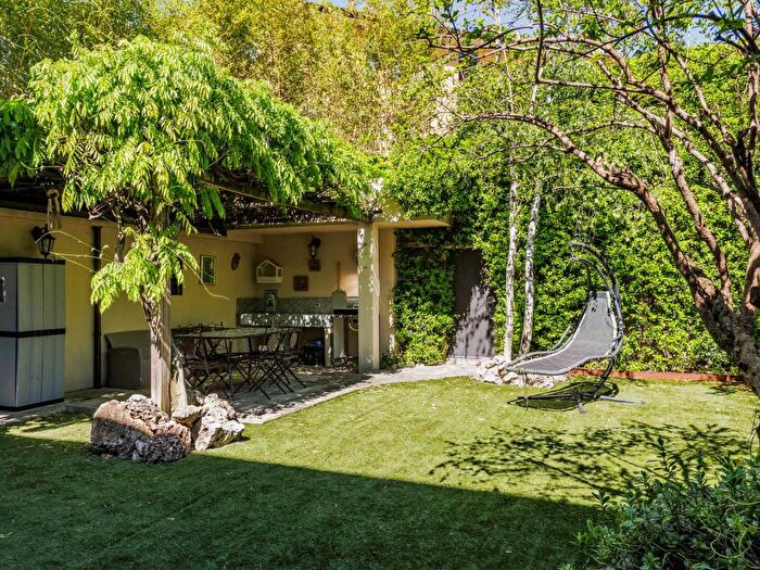 Casa quadrilocale in affitto in Via Antonio Genovesi, Affori, Milano