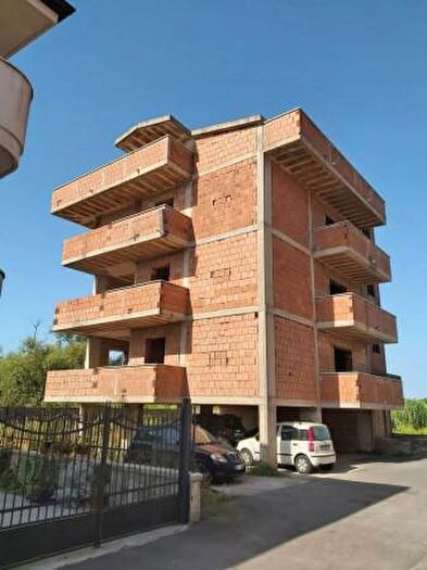 Appartamento trilocale in vendita in Mondragone