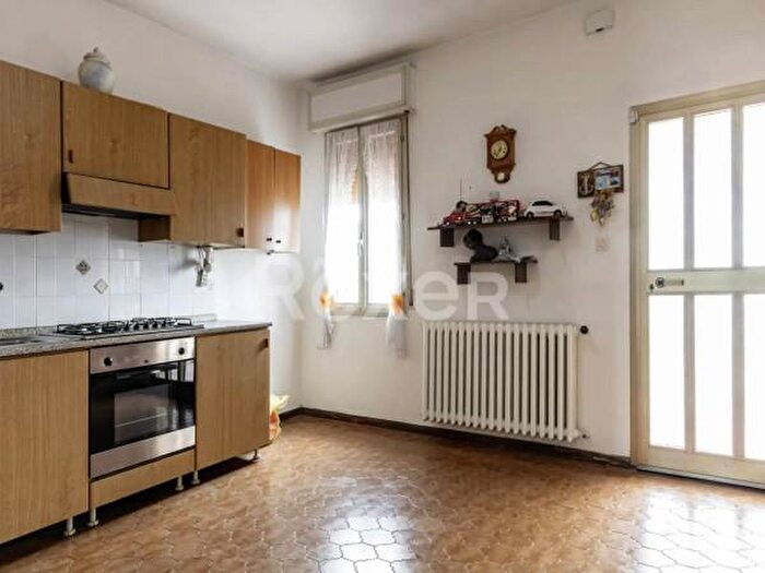 Casa con 5 locali in vendita in Via Ferrarese, Bondeno