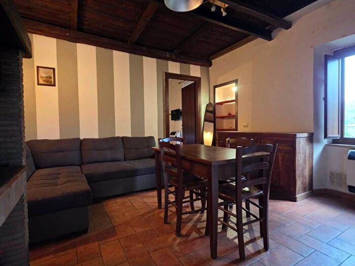 Appartamento bilocale in affitto in Bagnaia La Quercia, Viterbo
