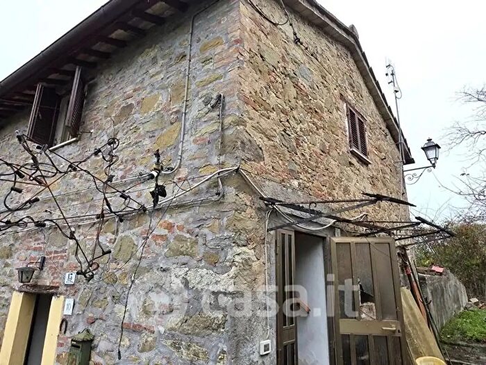Casa con 7 locali in vendita in Marsciano