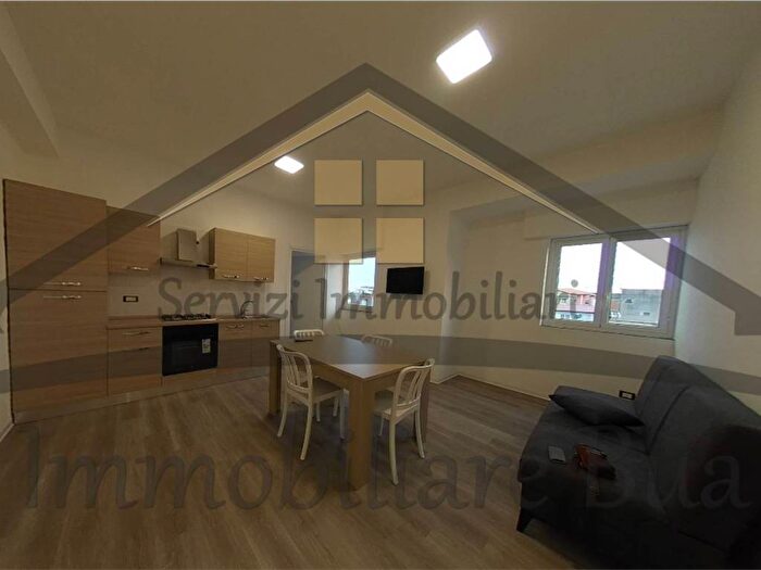 Appartamento trilocale in affitto in Via Trapani, Adrano