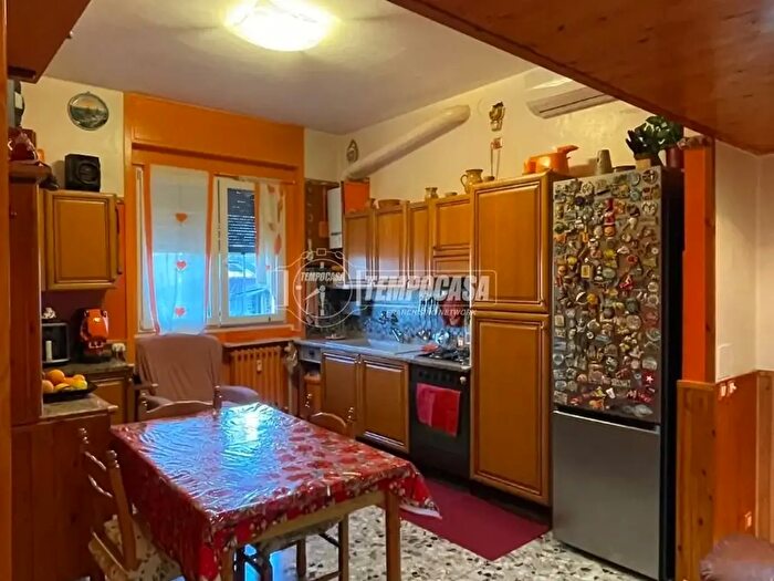 Appartamento trilocale in vendita in Via Gian Matteo Ferrario, Agrate Brianza