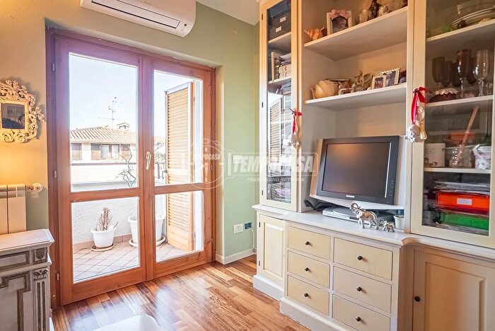 Appartamento bilocale in vendita in Via Roma, Sirmione