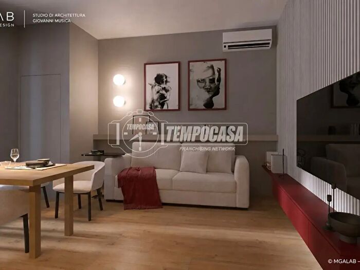 Appartamento trilocale in vendita in Via Valassina V, Milano
