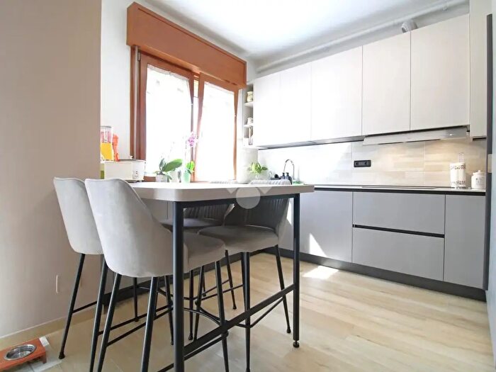 Appartamento quadrilocale in vendita in Via a Doria, Creazzo