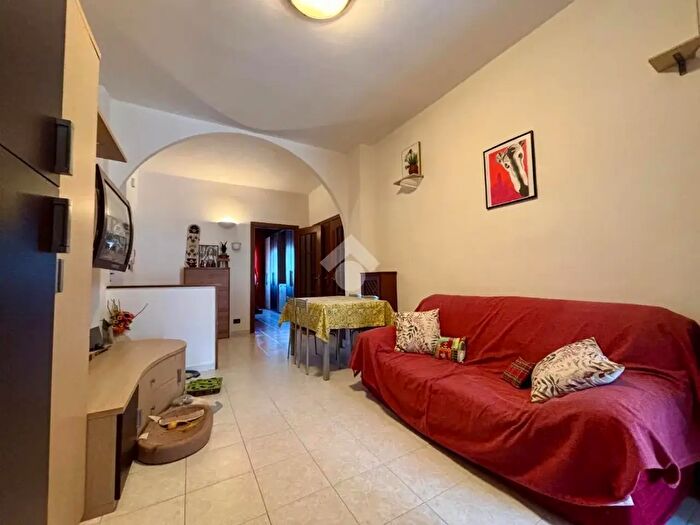Appartamento bilocale in vendita in Via Monviso, None