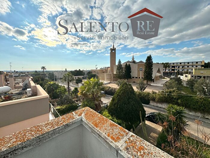 Casa con 5 locali in vendita in Via Padre Chetry, Casarano