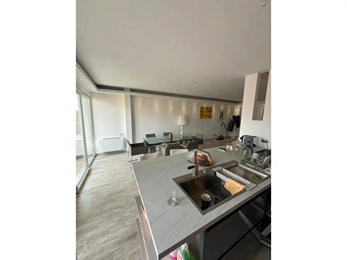 Casa con 6 locali in vendita in Via Monte Curcio Snc, Castrolibero