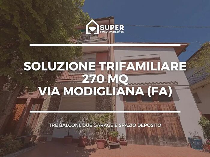 Casa con 10 locali in vendita in Via Modigliana, Faenza