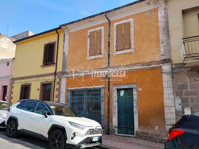 Casa quadrilocale in vendita in Ittiri