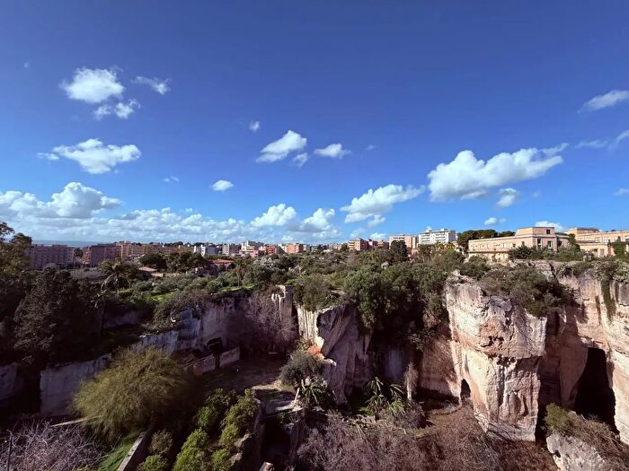 Appartamento quadrilocale in vendita in Siracusa