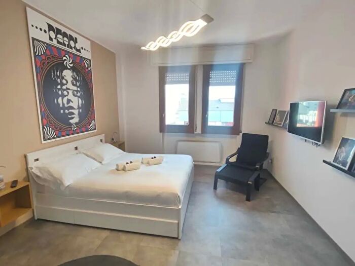 Appartamento monolocale in affitto in Via Serviliano Lattuada, Milano