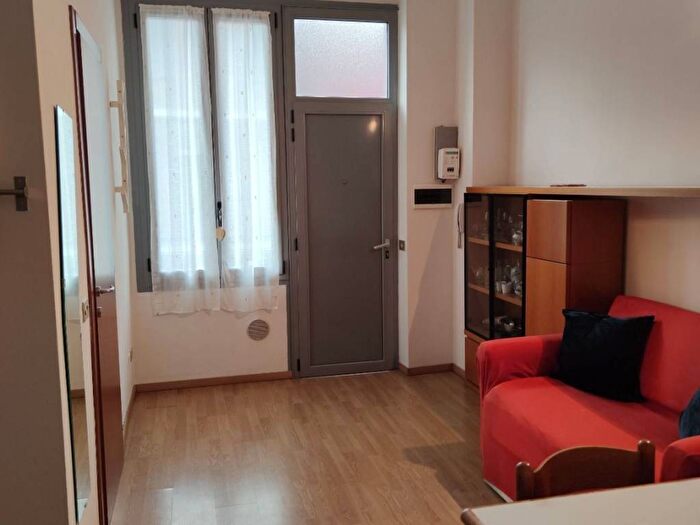 Appartamento bilocale in affitto in Via Vettabbia, Ticinese, Milano